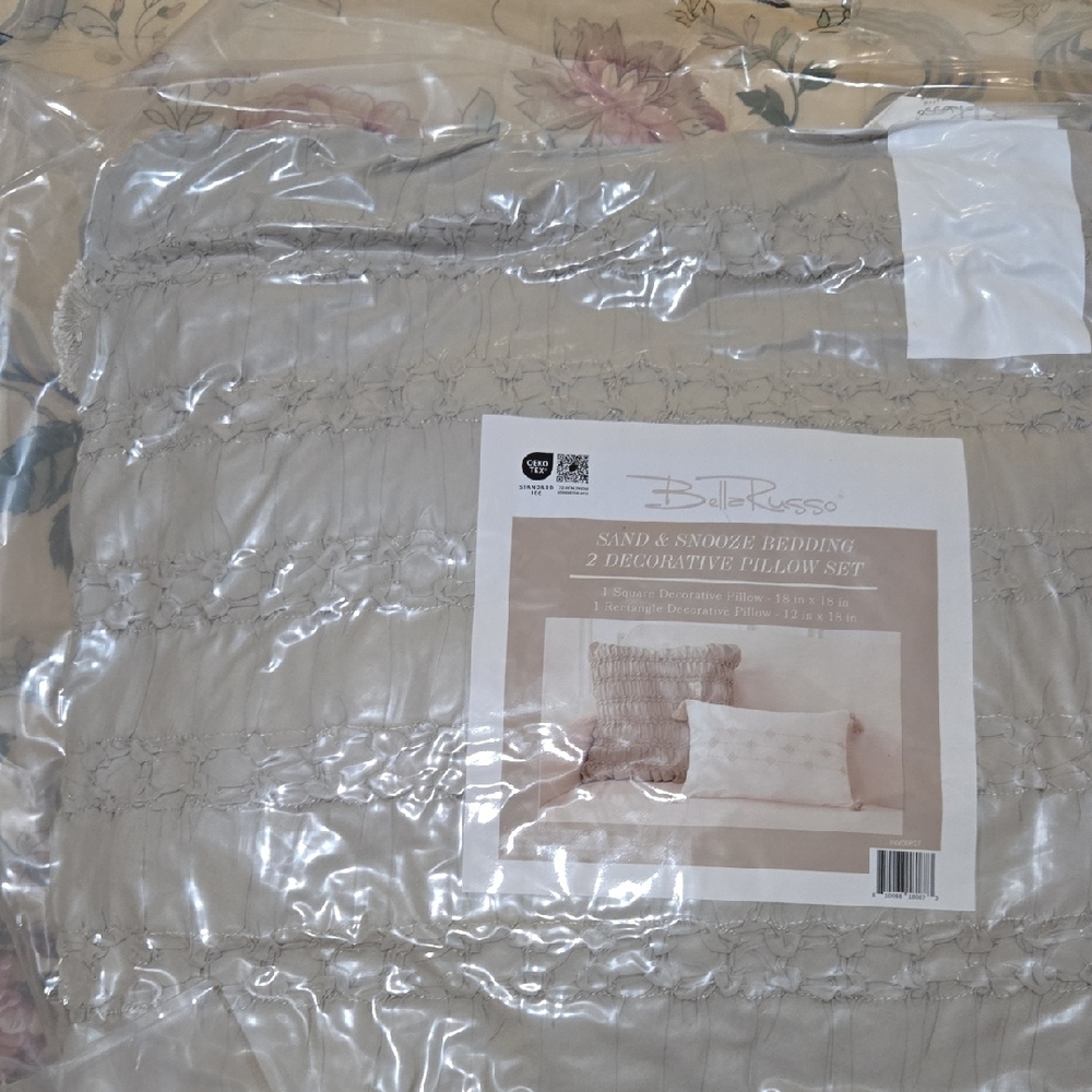 Berkshire Cream Pillow Set Luxurious Bedding